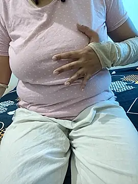 mallupriyapriya online show from 02/04/26, 05:13