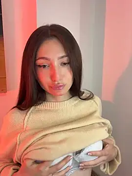 Maddy Jones online show from 01/17/25, 07:38