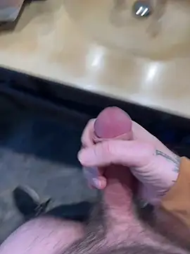 coreyl9718 online show from 01/31/26, 07:11