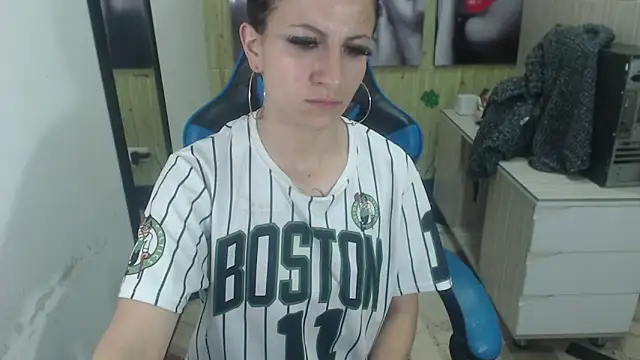 Anniee x online show from 02/28/25, 01:03