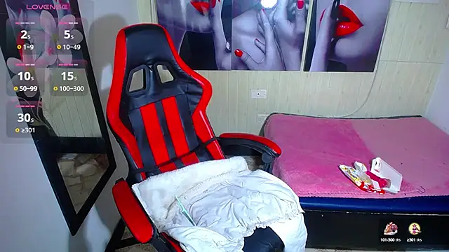 Anniee x online show from 10/10/25, 12:59