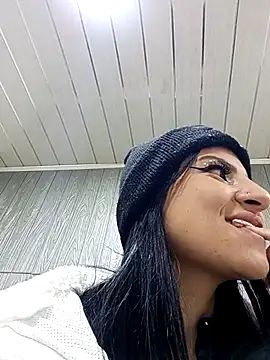 Anniee x online show from 03/05/26, 12:23