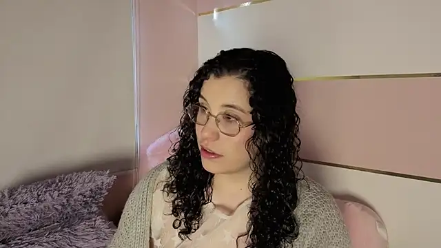 Charlotte  Miller online show from 11/10/25, 11:42