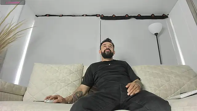 ragnar881547 online show from 01/14/25, 11:53