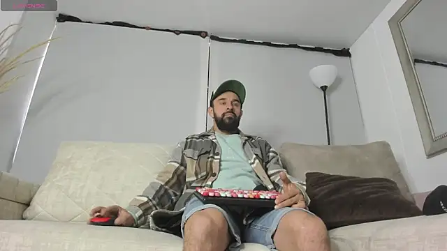 ragnar881547 online show from 01/23/25, 12:41