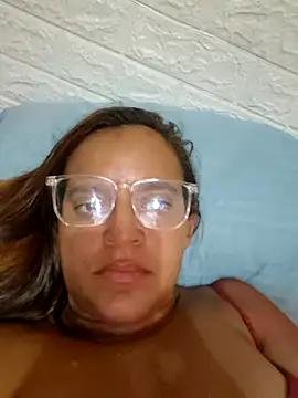 AliceRuivinha2 online show from 03/09/25, 12:53