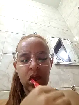 AliceRuivinha2 online show from 09/29/25, 09:14