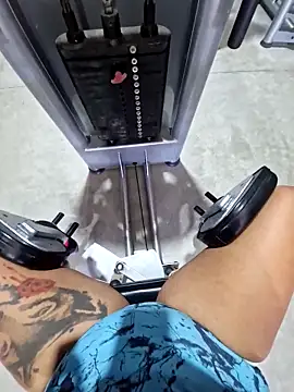 AliceRuivinha2 online show from 09/30/25, 12:21