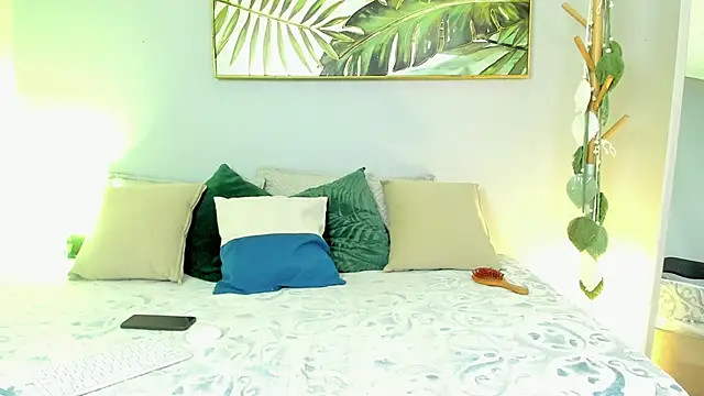 iriis rosse online show from 10/14/25, 05:03