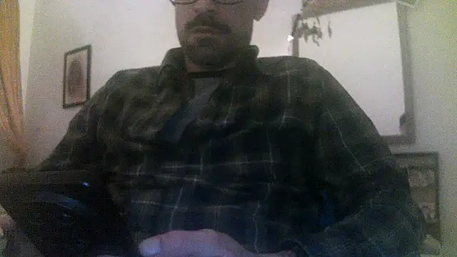 Patrickhound online show from 11/22/25, 01:15