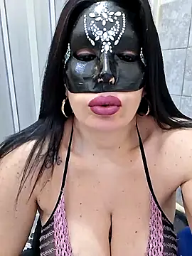 desyree89 online show from 12/20/25, 05:36