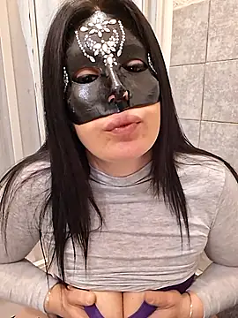 desyree89 online show from 02/11/26, 08:08