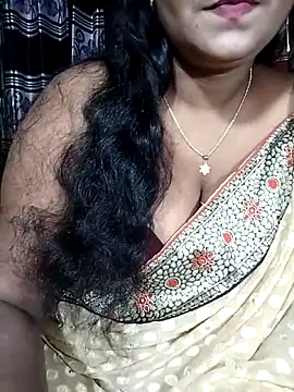 YERY HOT online show from 10/13/25, 07:14