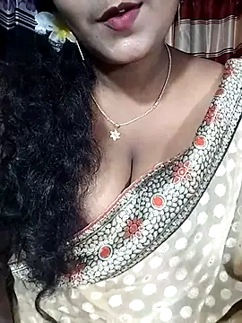 YERY HOT online show from 10/16/25, 04:13