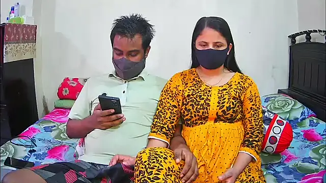 Hot Nila online show from 12/14/25, 03:23