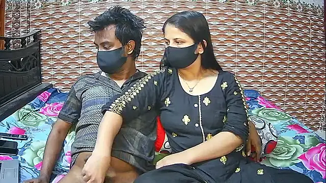 Snapshot of Hot_Nila chatting on 03/04/26, 03:45 Hot Nila online show from 03/04/26, 03:45