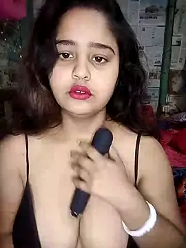 Snapshot of Tanu-Call-Me chatting on 02/18/25, 05:09 Tanu-Call-Me online show from 02/18/25, 05:09