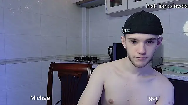 Snapshot of michael_sexdevil chatting on 01/17/25, 04:04 michael sexdevil online show from 01/17/25, 04:04