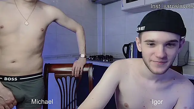 Snapshot of michael_sexdevil chatting on 01/28/25, 05:24 michael sexdevil online show from 01/28/25, 05:24