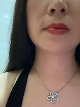Snapshot of SSSniang- chatting on 05/04/26, 12:45 SSSniang- online show from 05/04/26, 12:45