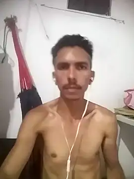 MagrinhoSaradoo online show from 02/15/25, 02:58