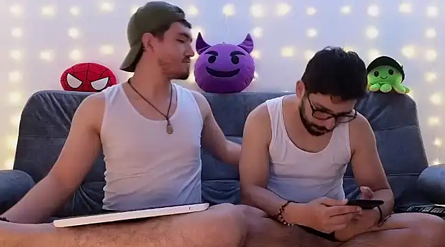 Snapshot of ErickBrant chatting on 02/06/25, 11:15 ErickBrant online show from 02/06/25, 11:15