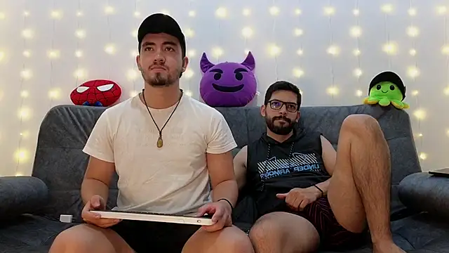 Snapshot of ErickBrant chatting on 03/11/25, 01:16 ErickBrant online show from 03/11/25, 01:16