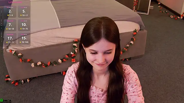 Rina Red online show from 04/05/26, 01:36