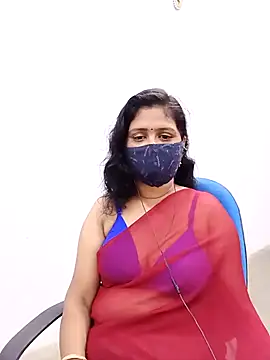 Lucky-Deepthi online show from 02/28/25, 01:58