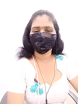 Lucky-Deepthi online show from 03/11/25, 05:35