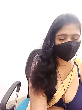 Lucky-Deepthi online show from 04/11/26, 08:57