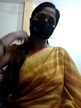 Snapshot of priyancyfun chatting on 02/08/25, 04:57 priyancyfun online show from 02/08/25, 04:57