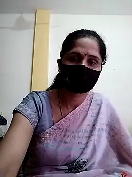 Snapshot of priyancyfun chatting on 02/12/25, 08:06 priyancyfun online show from 02/12/25, 08:06