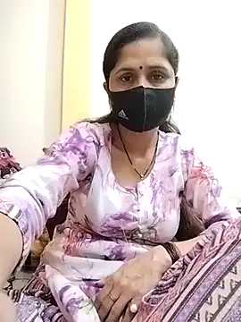 Snapshot of priyancyfun chatting on 03/17/25, 03:07 priyancyfun online show from 03/17/25, 03:07