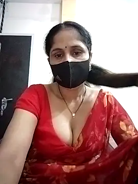 Snapshot of priyancyfun chatting on 09/11/25, 04:51 priyancyfun online show from 09/11/25, 04:51