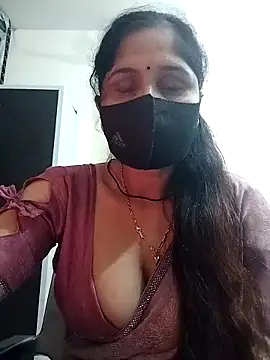 priyancyfun online show from 12/22/25, 01:46