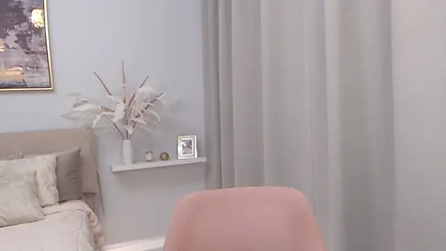 AnnyUBright online show from 02/23/25, 12:19