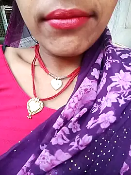 Snapshot of Amaya_Bajwa chatting on 01/30/25, 11:22 Amaya Bajwa online show from 01/30/25, 11:22