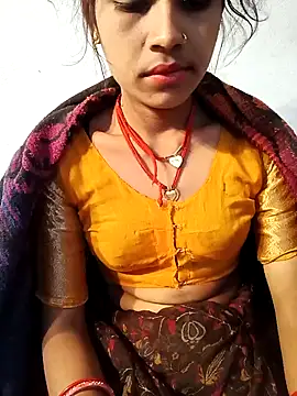 Snapshot of Amaya_Bajwa chatting on 02/01/25, 08:47 Amaya Bajwa online show from 02/01/25, 08:47