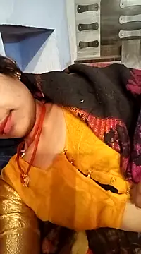 Snapshot of Amaya_Bajwa chatting on 02/01/25, 11:58 Amaya Bajwa online show from 02/01/25, 11:58