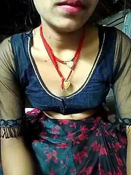 Snapshot of Amaya_Bajwa chatting on 03/03/25, 02:37 Amaya Bajwa online show from 03/03/25, 02:37