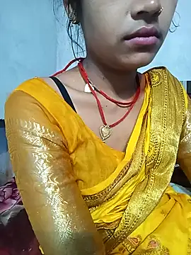 Snapshot of Amaya_Bajwa chatting on 03/05/25, 09:48 Amaya Bajwa online show from 03/05/25, 09:48