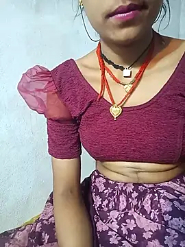 Snapshot of Amaya_Bajwa chatting on 03/13/25, 04:45 Amaya Bajwa online show from 03/13/25, 04:45