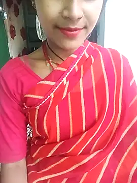 Snapshot of Amaya_Bajwa chatting on 03/20/25, 12:22 Amaya Bajwa online show from 03/20/25, 12:22