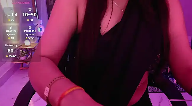 Snapshot of Mitikaa chatting on 02/27/25, 02:10 Mitikaa online show from 02/27/25, 02:10