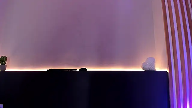 sara  jones gh online show from 03/14/25, 10:27