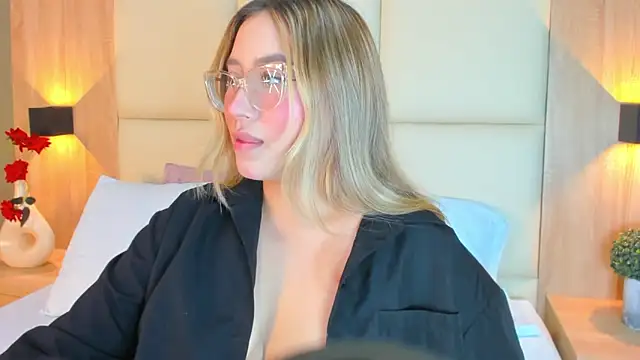 antonella cutie  online show from 04/29/26, 12:42