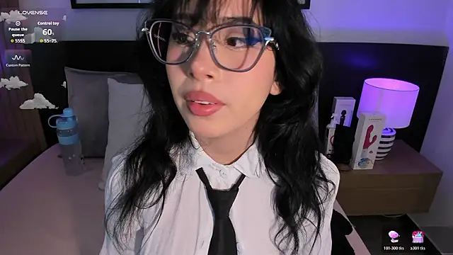 vi anaya online show from 02/08/26, 11:57