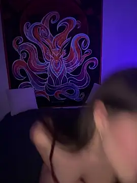 laylamaee online show from 04/18/26, 02:26