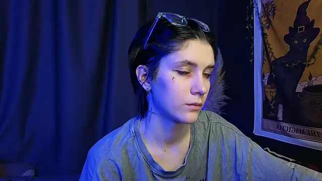 Snapshot of Hyeon_Jin chatting on 01/29/25, 01:16 Hyeon Jin online show from 01/29/25, 01:16